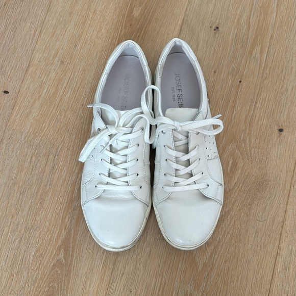 Josef Seibel Caren Shoe - Picture 2 of 5